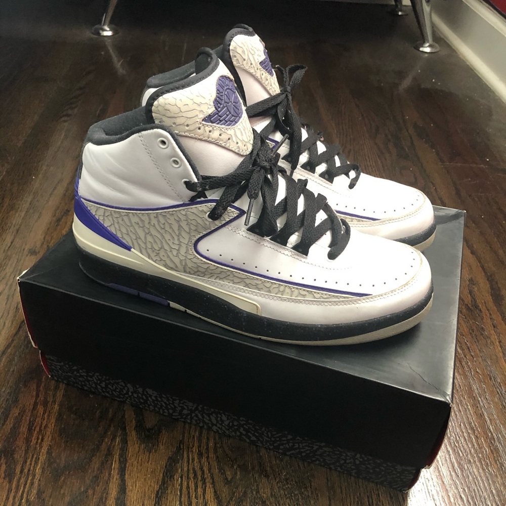 Jordan Retro 2 Dark Concord